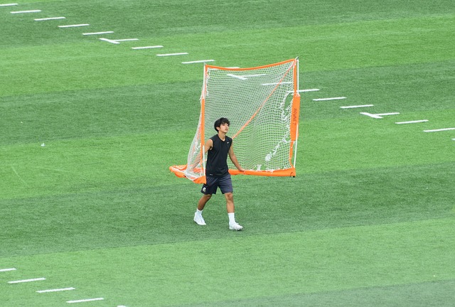 因此在前压